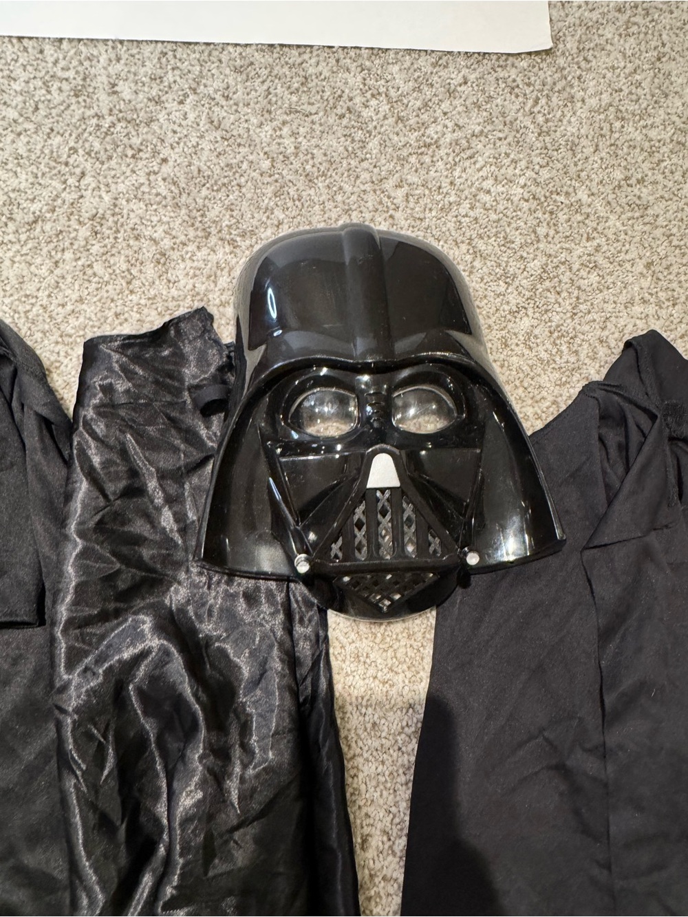 Star Wars Darth Vader Halloween Costume Set with Mask - Size Large - Picture 2 of 10
